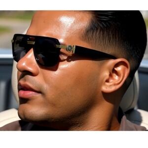 Sunglasses Black Gold Square Frame Designer Fashion Shades Men Women Elegant New